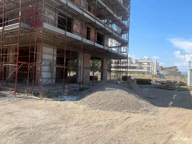 Locale Commerciale in affitto a Calabria, Catanzaro