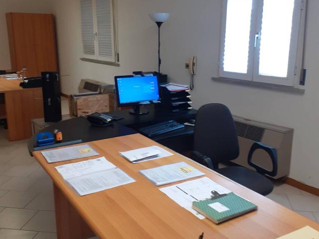 Locale Commerciale in affitto a Unione della Romagna Faentina, Faenza