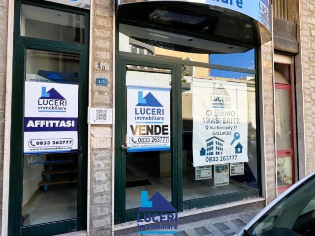 Locale Commerciale in vendita a Puglia, Lecce