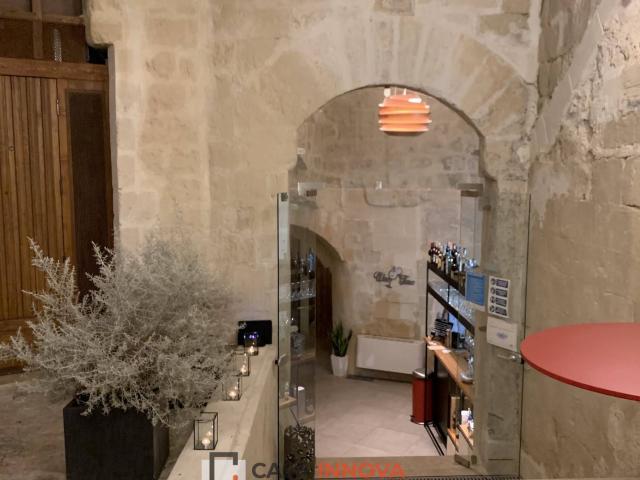 Locale Commerciale in affitto a Rioni Sassi, Matera