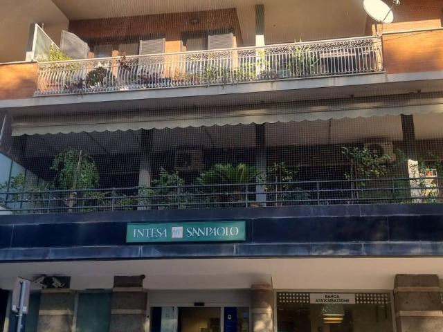 Locale Commerciale in affitto a Roma Capitale, Lazio