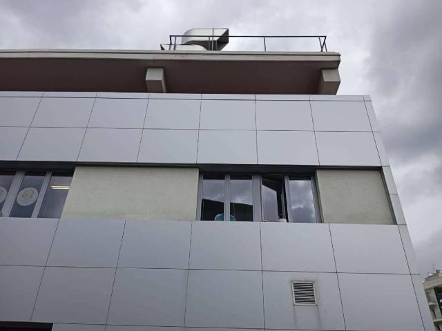 Locale Commerciale in affitto a Botta, Nembro