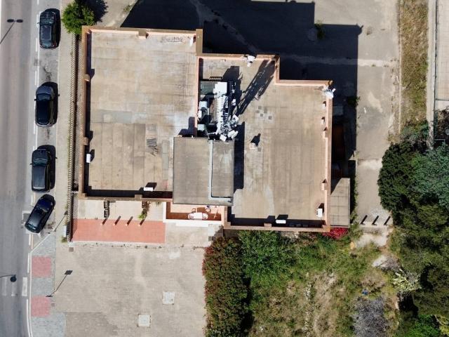 Locale Commerciale in affitto a San Pantaleo, Sassari