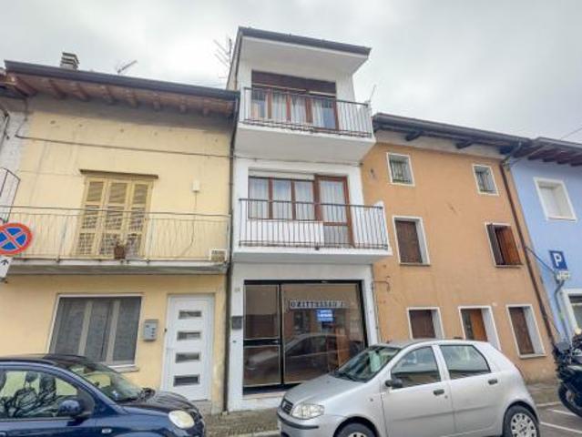 Locale Commerciale in affitto a Palazzolo Dello Stella, Friuli-Venezia Giulia