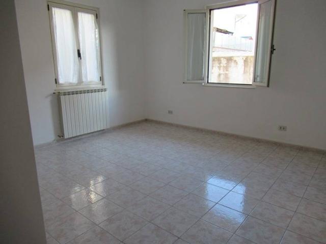 Locale Commerciale in affitto a Pescara Colli, Pescara