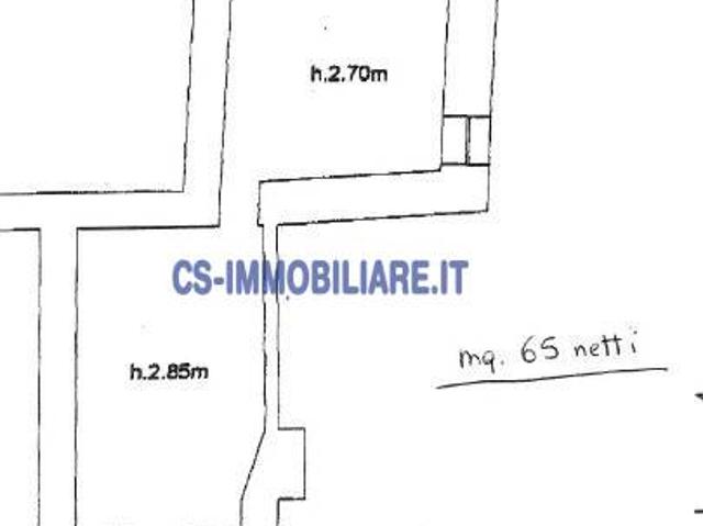 Locale Commerciale in affitto a Potenza, Basilicata