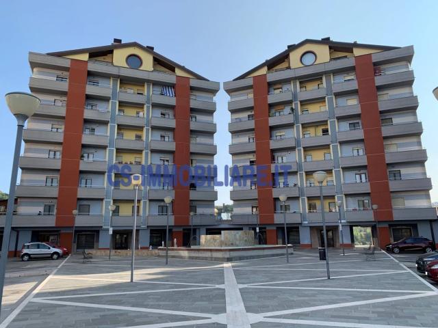 Locale Commerciale in affitto a Potenza, Basilicata