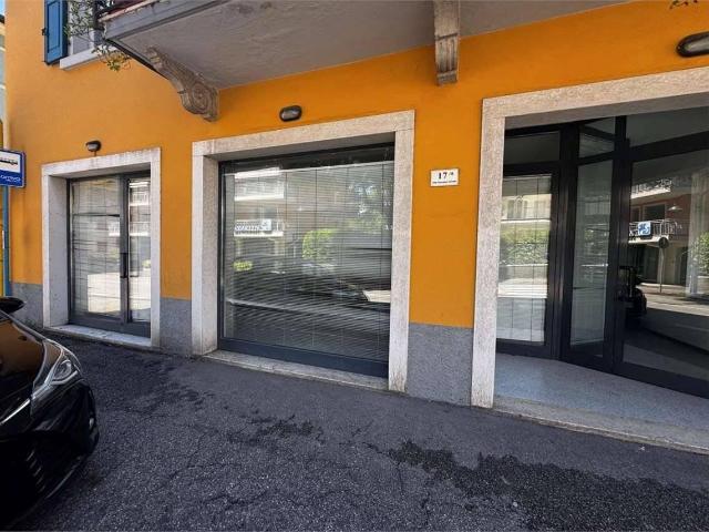 Locale Commerciale in affitto a Comunità Alto Garda e Ledro, Riva