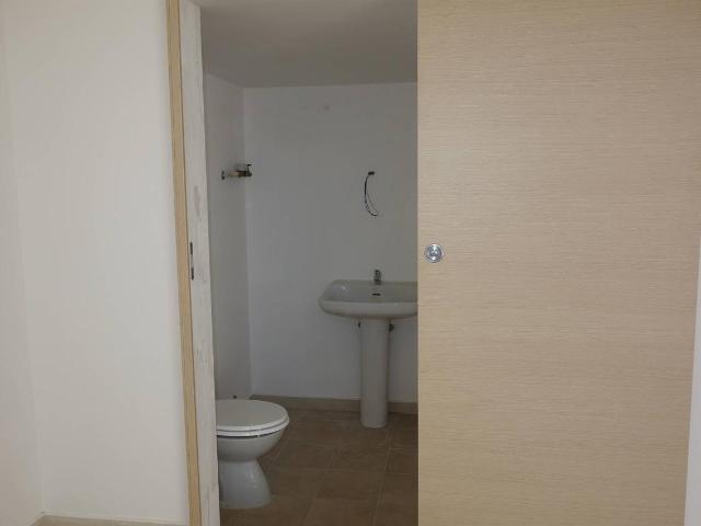 Locale Commerciale in affitto a Puglia, Foggia