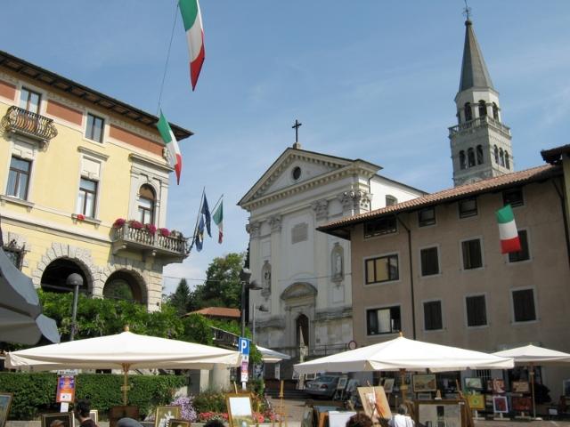 Locale Commerciale in affitto a Tricesimo, Friuli-Venezia Giulia