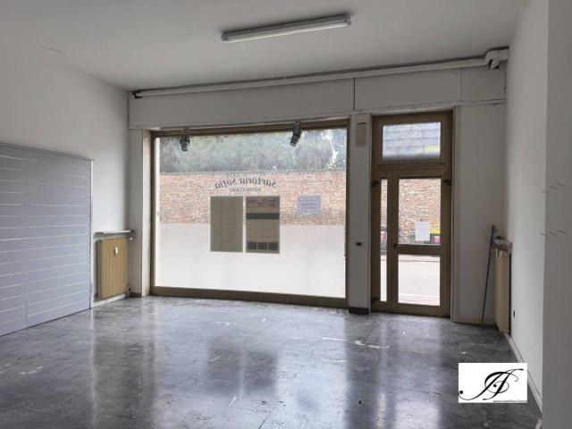 Locale Commerciale in affitto a San Biagio, Vicenza