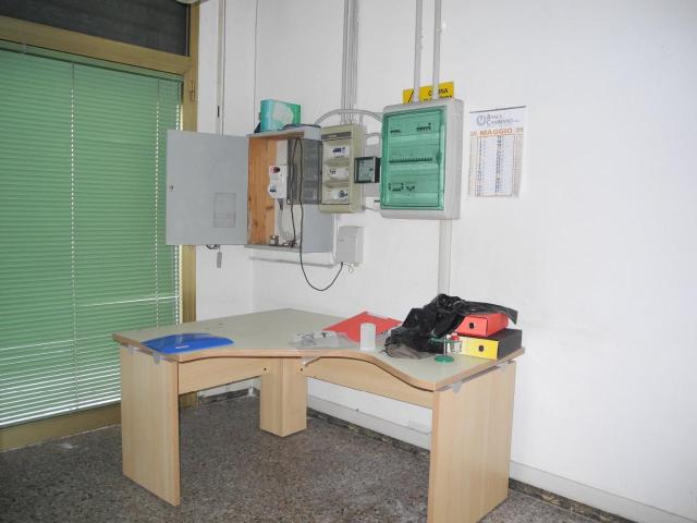 Locale Commerciale in affitto a Unione dei Comuni Circondario dell'Empolese Valdelsa, Vinci
