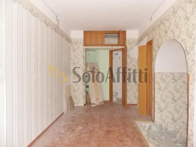 Locale Commerciale in affitto a Siano, Calabria