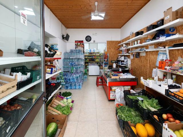 Locale Commerciale in affitto a Vittoria, Sicilia
