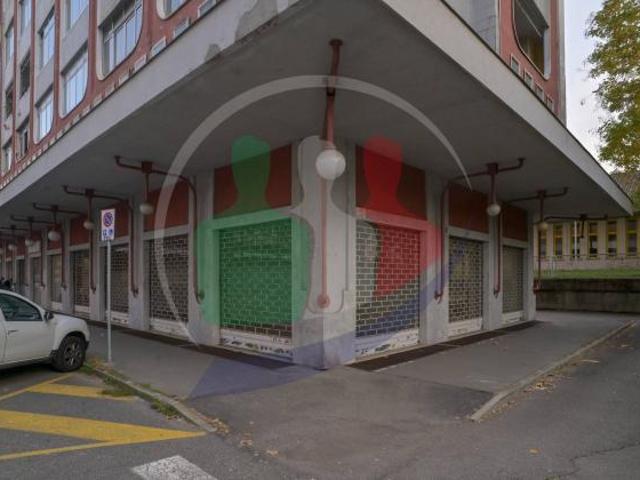 Locale Commerciale in vendita a Maiasco, Piemonte