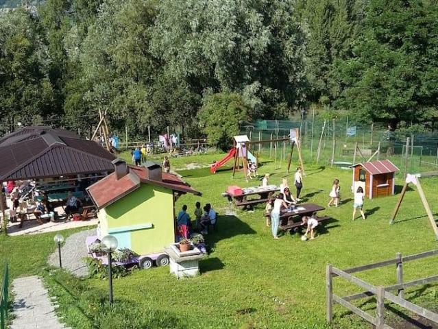 Locale Commerciale in vendita a Albosaggia, Lombardia