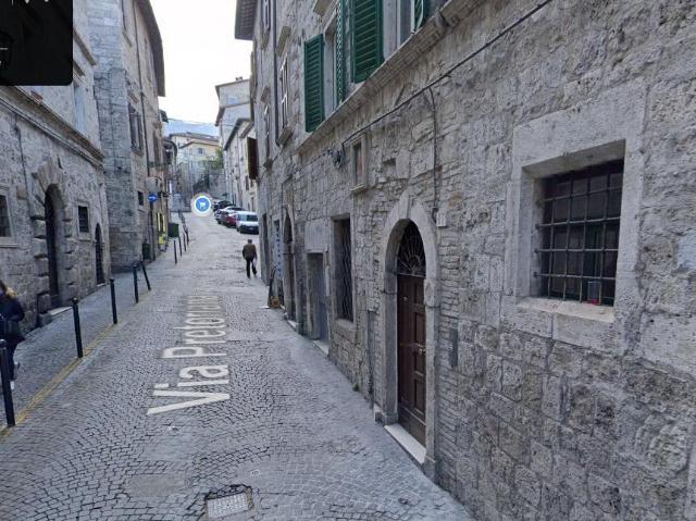 Locale Commerciale in vendita a Marche, Ascoli Piceno
