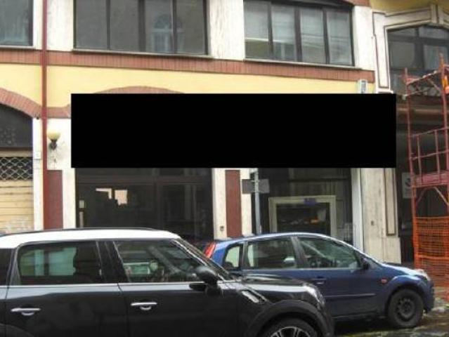 Locale Commerciale in vendita a Avellino, Campania
