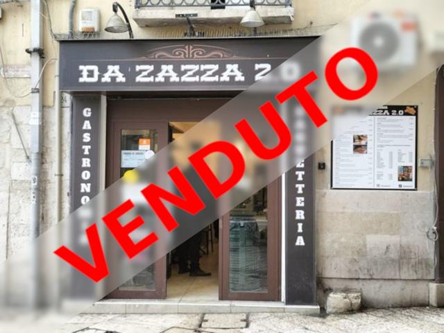 Locale Commerciale in vendita a Municipio 1, Puglia