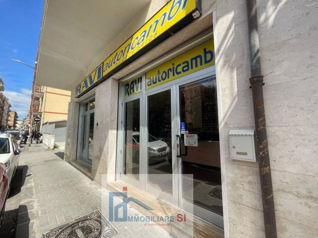Locale Commerciale in vendita a Piano Morra, Benevento