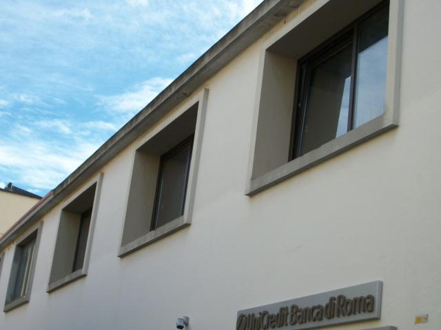 Locale Commerciale in vendita a Rinascita, Carbonia