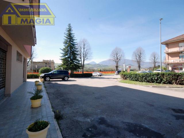 Locale Commerciale in vendita a Marche, Ascoli Piceno