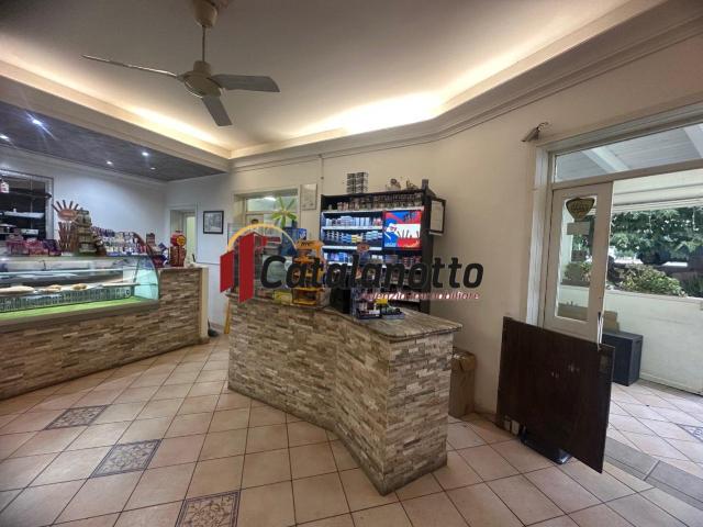 Locale Commerciale in vendita a Castelvetrano, Sicilia