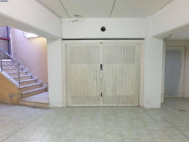 Locale Commerciale in vendita a Marche, Ancona