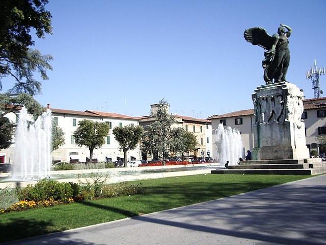 Locale Commerciale in vendita a Serravalle, Empoli