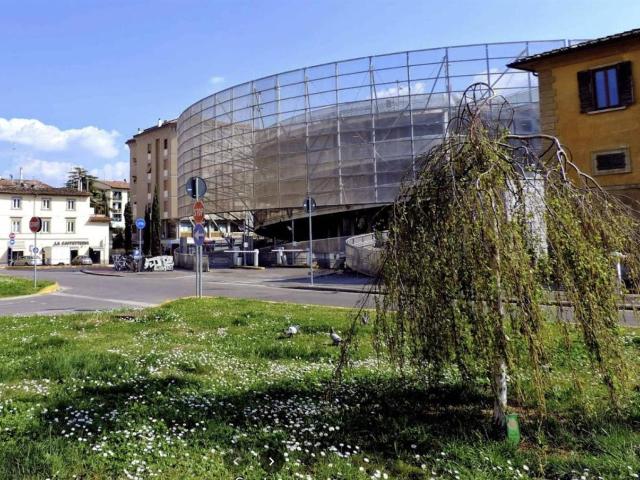 Locale Commerciale in vendita a Quartiere 2, Firenze