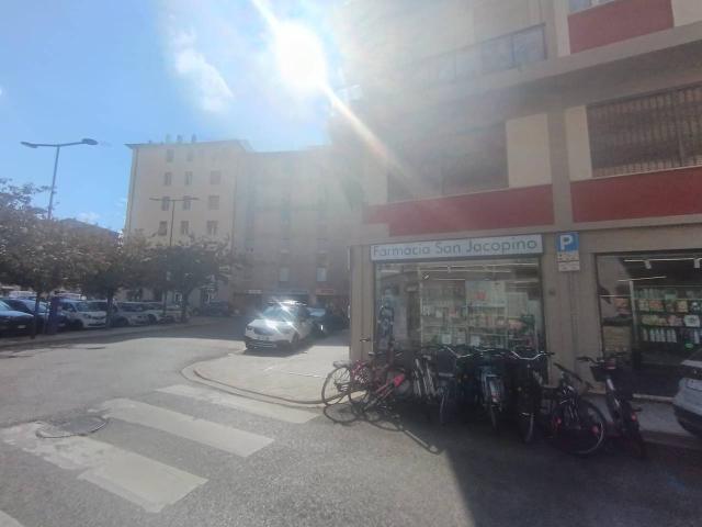 Locale Commerciale in vendita a Quartiere 1, Firenze