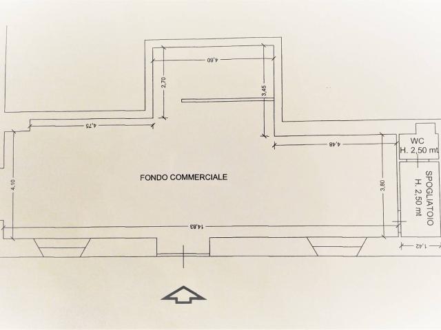 Locale Commerciale in vendita a Livorno