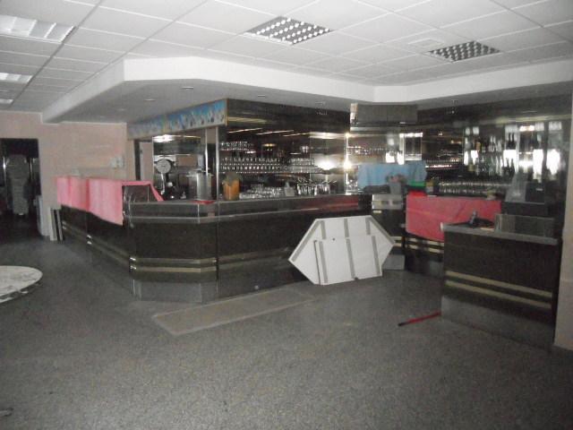 Locale Commerciale in vendita a Unione dei Comuni della Val Vibrata, Martinsicuro