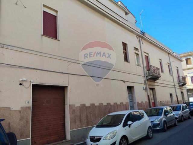 Locale Commerciale in vendita a Mascali, Sicilia