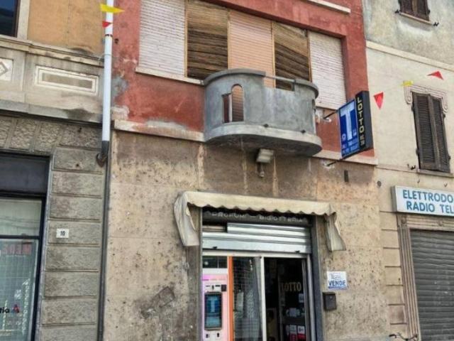 Locale Commerciale in vendita a Mede, Lombardia