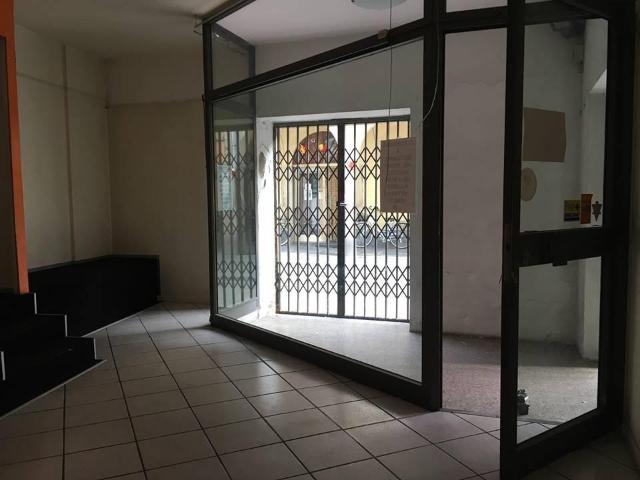 Locale Commerciale in vendita a Mede, Lombardia
