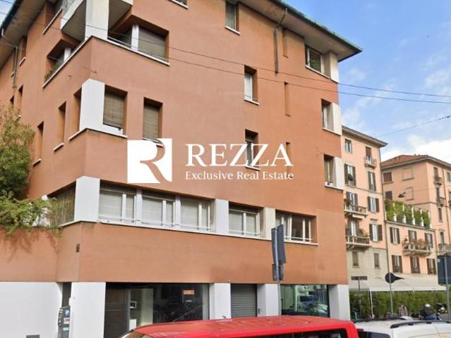Locale Commerciale in vendita a Municipio 1, Milano