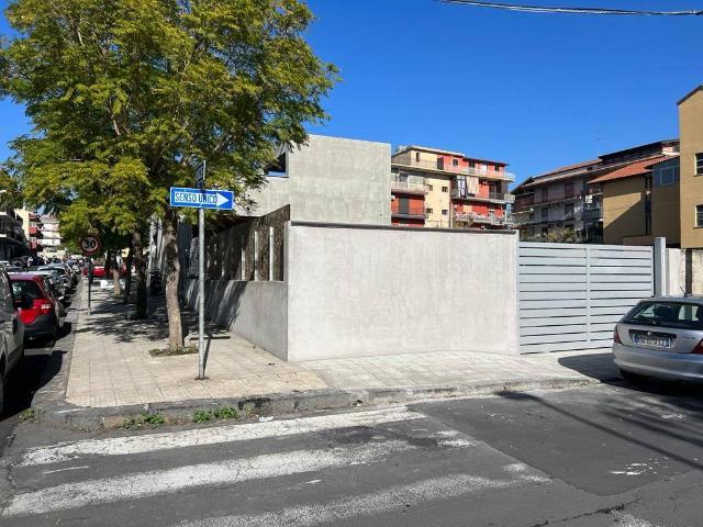 Locale Commerciale in vendita a Lineri, Misterbianco