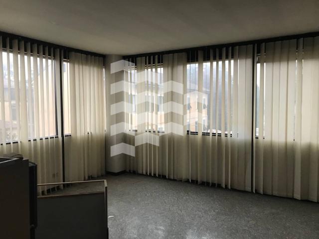 Locale Commerciale in vendita a Piemonte, Alessandria
