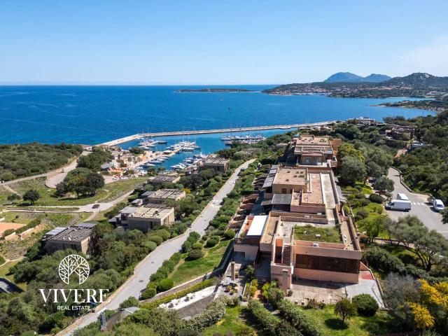 Locale Commerciale in vendita a Portisco, San Pantaleo