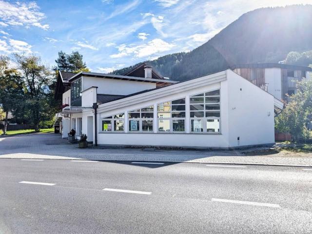 Locale Commerciale in vendita a Wipptal - Alta Vall'Isarco, Racines - Ratschings