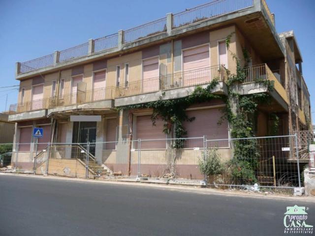Locale Commerciale in vendita a Cava D'aliga, Sicilia