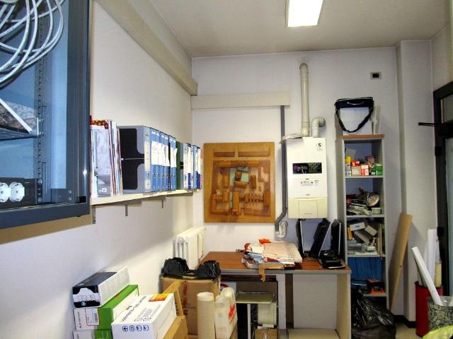 Locale Commerciale in vendita a Campoledro, Sondrio