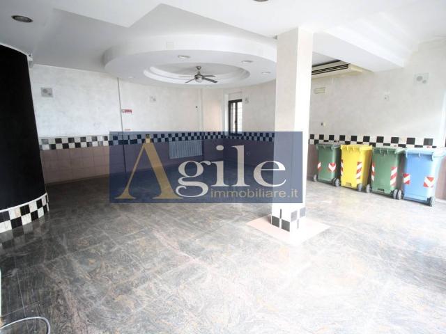 Locale Commerciale in vendita a Marche, Ascoli Piceno