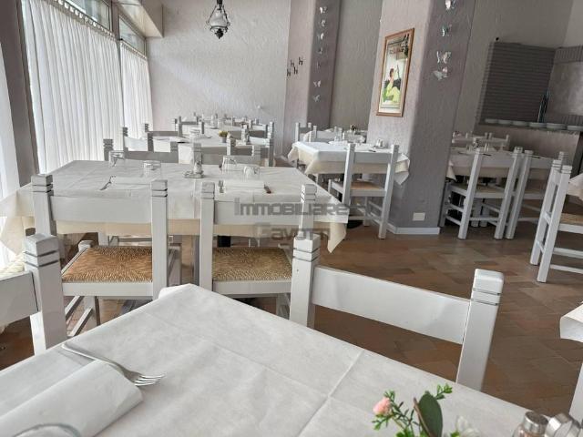 Locale Commerciale in vendita a Torre Boldone, Lombardia