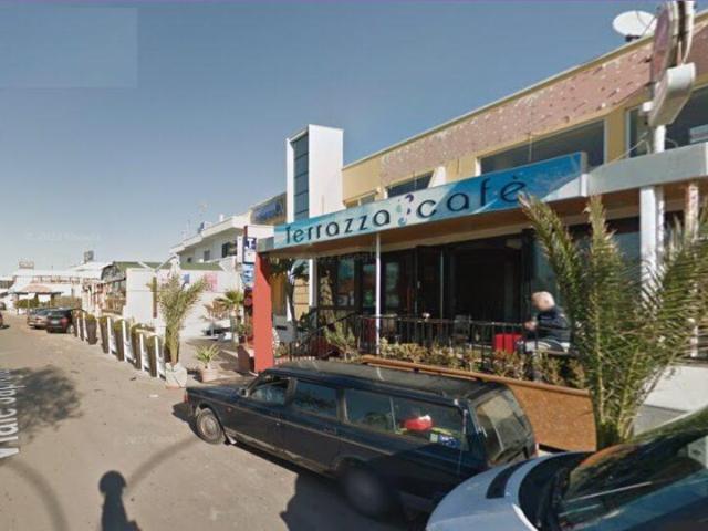 Locale Commerciale in vendita a Puglia, Lecce