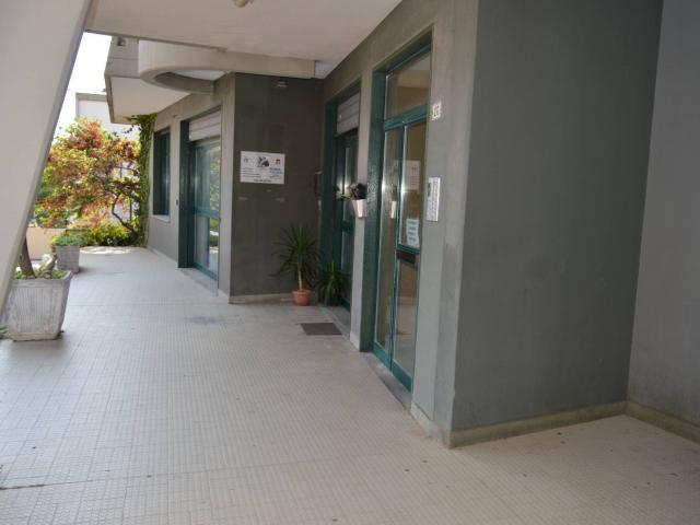 Locale Commerciale in vendita a Vasto, Abruzzo