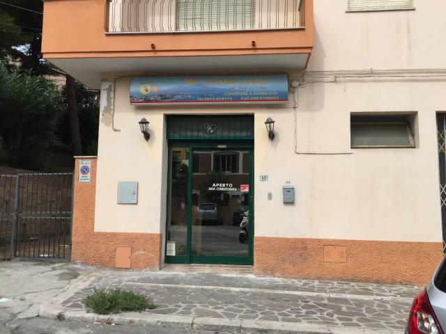 Locale Commerciale in vendita a Centro Storico, Vasto