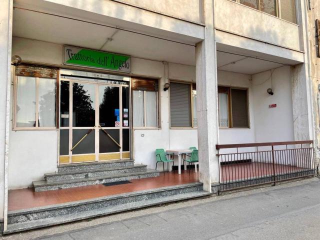 Locale Commerciale in vendita a Piemonte, Vercelli