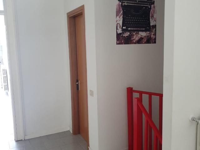 Locale Commerciale in vendita a Serravalle, Empoli